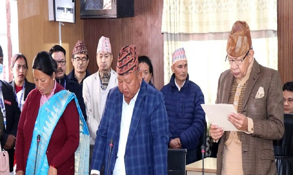 प्रेम र मायाले लिए शपथ